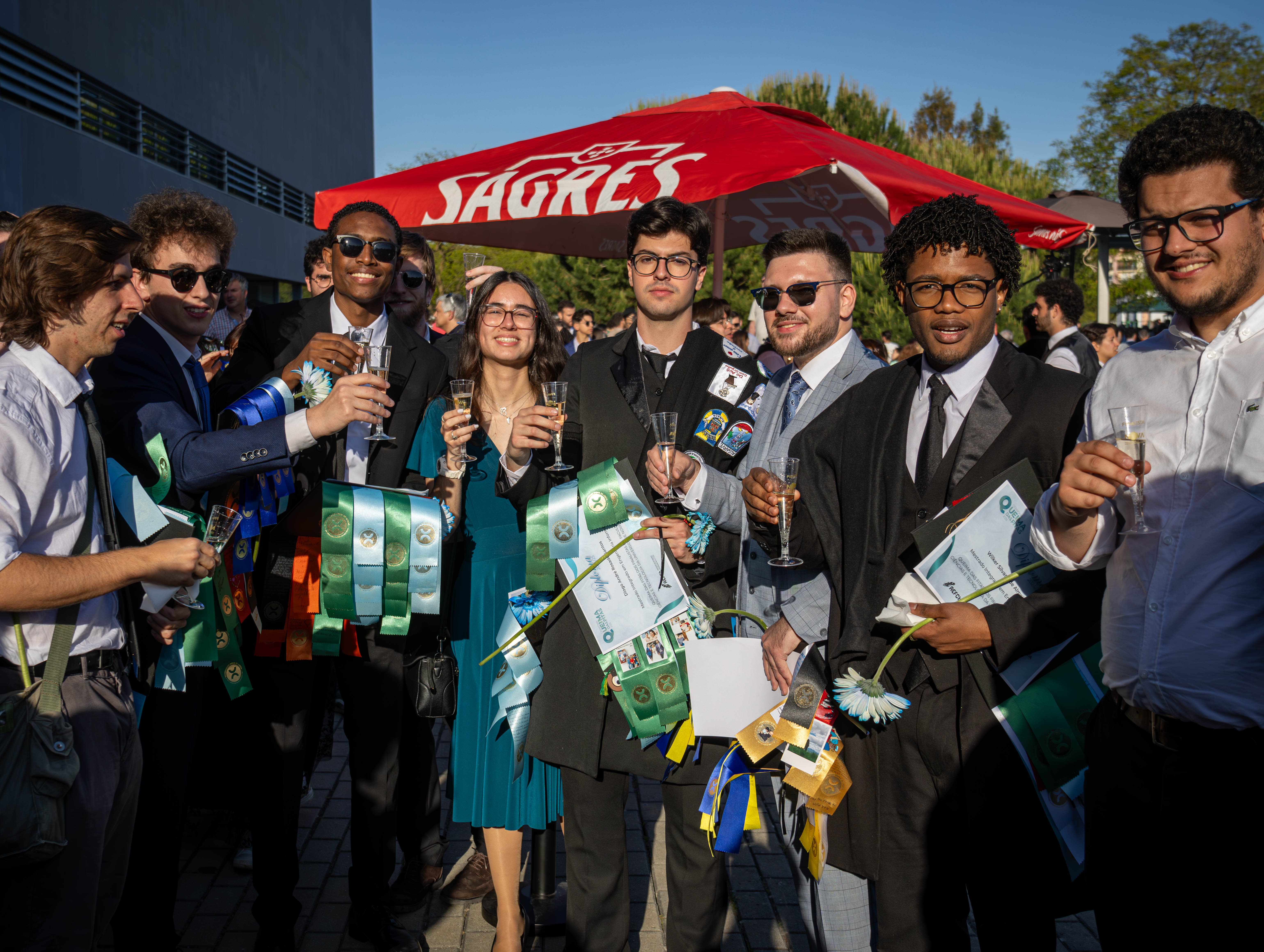Photo with students making a toast